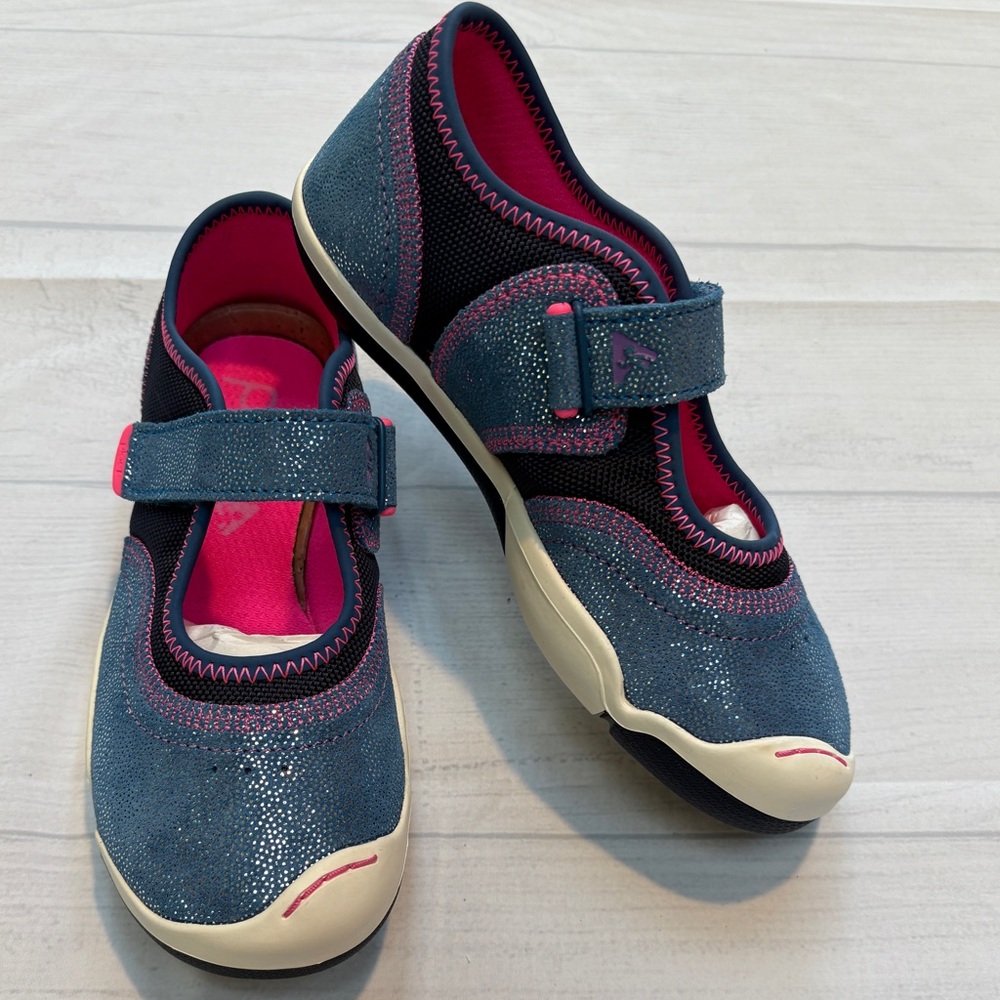 PLAE Emme Blue and Pink Sparkle Kids Sneakers size 1